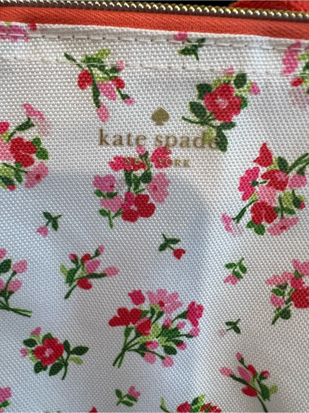 kate spade insulated lunch tote White Floral Tote with Pink and Red Accents - Picture 2 of 10
